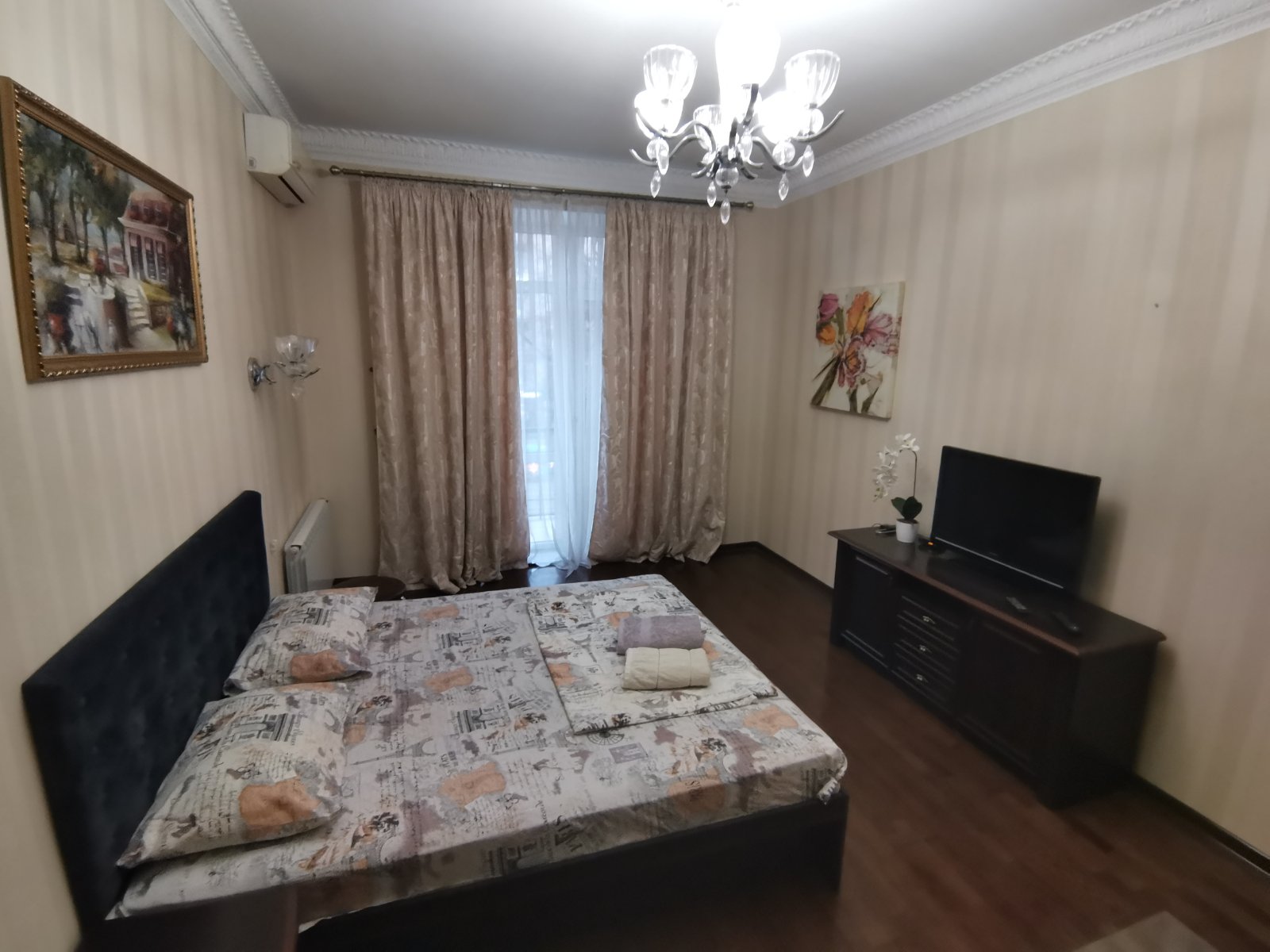 Зняти Квартиру Люкс на ТЦ Україні с панорамним балконом
